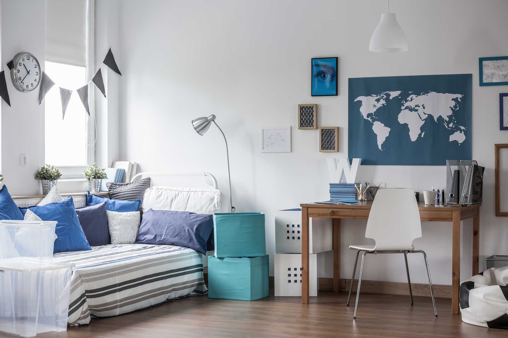 Horizontal view of designed teenage boy room